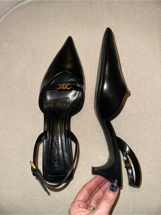 Massimo Dutti Shoes - Massimo Dutti Black Leather Pointed Toe Slingback Pumps | 38, 7.5